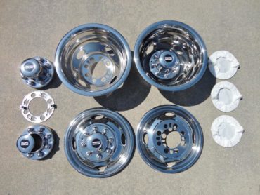 Front Pair Stainless Steel Dually Wheel Simulators For Chevy/GMC 16" Truck Motorhome – Snap-On